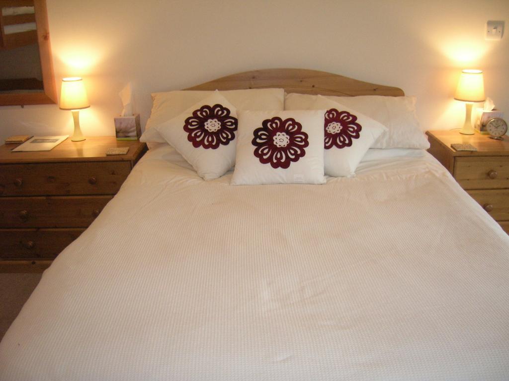 Bed and Breakfast Polhilsa Farm Callington Esterno foto